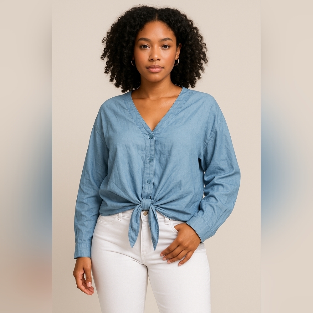 💙 Style House Chambray Tie Front Blouse XL